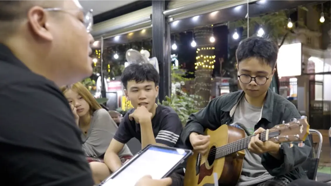 Điểm hẹn của những người yêu nhạc và guitar | Hà Nội đến để yêu | 24/07/2025